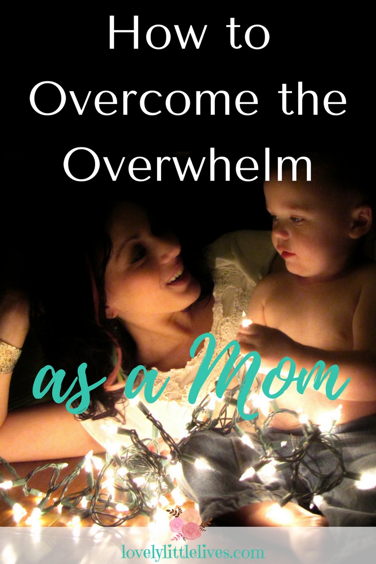 How to Overcome the Overwhelm as a Mom #momhacks #momlife #overwhelmedmom #overcometheoverwhelm #howtobeattheoverwhelm
